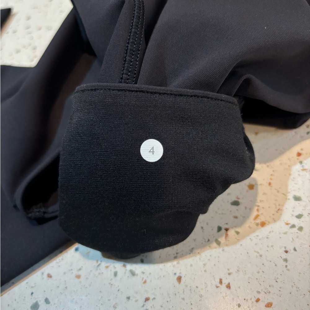 lululemon Black High Rise Crop 19” Inseam - Picture 7 of 7